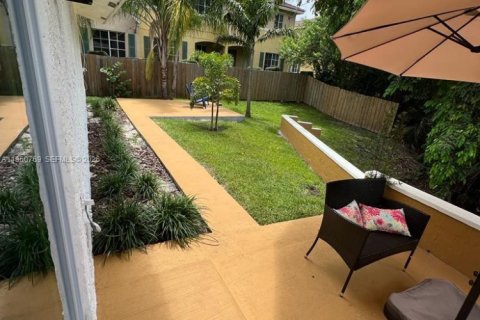 Villa ou maison à vendre à North Lauderdale, Floride: 4 chambres, 133.78 m2 № 2191894 - photo 2