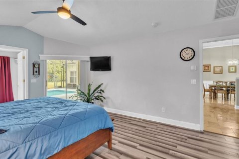 House in Plant City, Florida 4 bedrooms, 252.23 sq.m. № 1855791 - photo 25