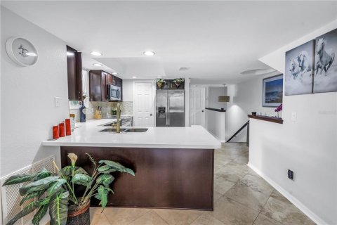 Adosado en alquiler en Seminole, Florida, 3 dormitorios, 201.97 m2 № 1785065 - foto 10
