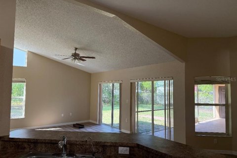 Casa en venta en Spring Hill, Florida, 3 dormitorios, 183.57 m2 № 1617839 - foto 10