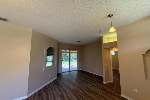Casa en venta en Spring Hill, Florida, 3 dormitorios, 183.57 m2 № 1617839 - foto 17
