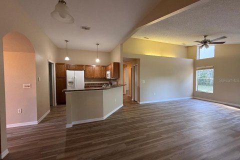 Casa en venta en Spring Hill, Florida, 3 dormitorios, 183.57 m2 № 1617839 - foto 12