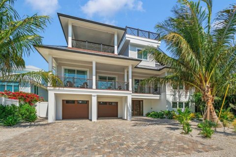 Villa ou maison à vendre à Anna Maria, Floride: 9 chambres, 394.28 m2 № 1541043 - photo 1