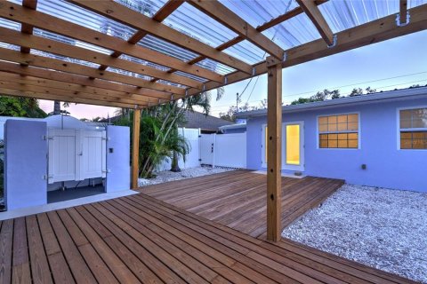 Villa ou maison à vendre à Bradenton, Floride: 2 chambres, 114.36 m2 № 2117125 - photo 24