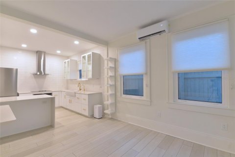 Villa ou maison à vendre à Bradenton, Floride: 2 chambres, 114.36 m2 № 2117125 - photo 15