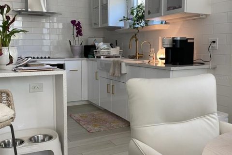 Villa ou maison à vendre à Bradenton, Floride: 2 chambres, 114.36 m2 № 2117125 - photo 6