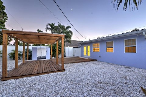 Villa ou maison à vendre à Bradenton, Floride: 2 chambres, 114.36 m2 № 2117125 - photo 26