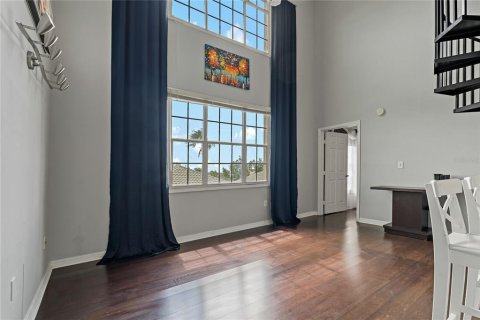 Condo in Tampa, Florida, 2 bedrooms  № 1826411 - photo 12