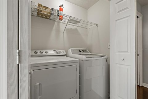 Condo in Tampa, Florida, 2 bedrooms  № 1826411 - photo 20