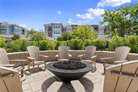 Condo in Orlando, Florida, 2 bedrooms № 2304364 - photo 17