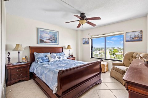 Condo in St. Lucie, Florida, 3 bedrooms  № 2088132 - photo 20