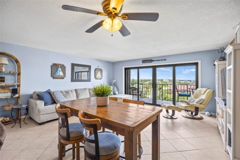 Condo in St. Lucie, Florida, 3 bedrooms  № 2088132 - photo 5