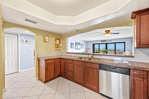 Condo in St. Lucie, Florida, 3 bedrooms  № 2088132 - photo 12