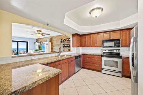 Condo in St. Lucie, Florida, 3 bedrooms  № 2088132 - photo 10