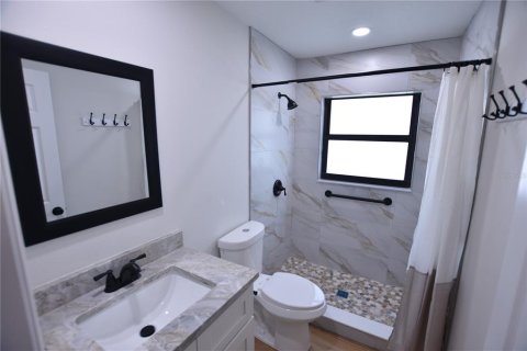 Villa ou maison à louer à Sarasota, Floride: 1 chambre, 73.21 m2 № 2385638 - photo 13