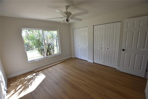 Villa ou maison à louer à Sarasota, Floride: 1 chambre, 73.21 m2 № 2385638 - photo 8