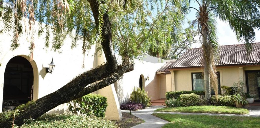 Villa ou maison à Sarasota, Floride 1 chambre, 73.21 m2 № 2385638