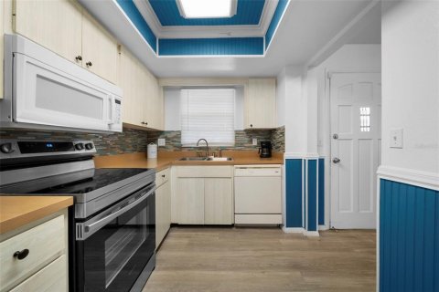 Casa en venta en Bradenton, Florida, 2 dormitorios, 100.33 m2 № 2091958 - foto 9