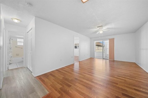Casa en venta en Bradenton, Florida, 2 dormitorios, 100.33 m2 № 2091958 - foto 11