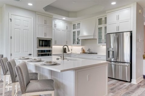 House in LAKEWOOD NATIONAL in Lakewood Ranch, Florida 3 bedrooms, 171.87 sq.m. № 227688 - photo 26