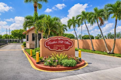 Appartement à Hialeah, Floride 2 chambres, 98.1 m2 № 2424687