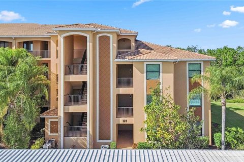 Copropriété à louer à Bradenton, Floride: 2 chambres, 107.4 m2 № 1757493 - photo 1