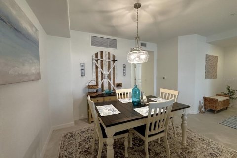 Touwnhouse à louer à Punta Gorda, Floride: 3 chambres, 196.02 m2 № 1894497 - photo 4