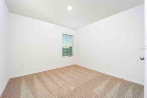 House in Astatula, Florida 5 bedrooms, 228.63 sq.m. № 1522803 - photo 21
