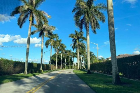 Townhouse in Miramar, Florida 3 bedrooms, 148.74 sq.m. № 1954081 - photo 3