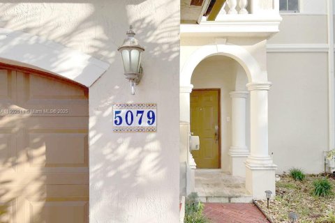 Townhouse in Miramar, Florida 3 bedrooms, 148.74 sq.m. № 1954081 - photo 7