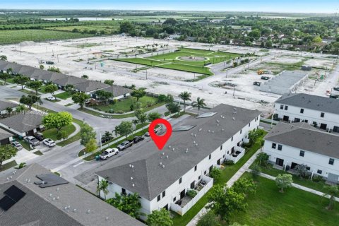 Adosado en venta en Florida City, Florida, 3 dormitorios, 136.19 m2 № 1935837 - foto 27