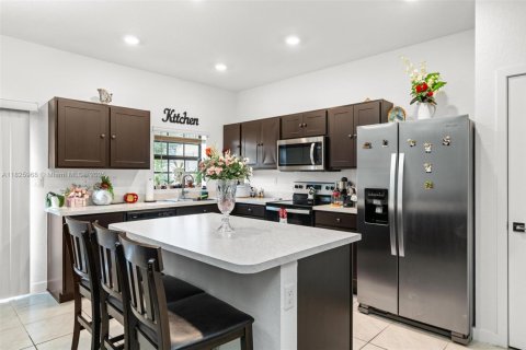 Adosado en venta en Florida City, Florida, 3 dormitorios, 136.19 m2 № 1935837 - foto 10