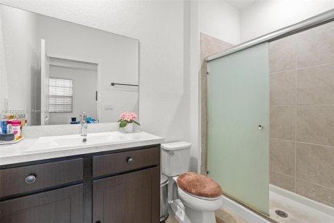 Adosado en venta en Florida City, Florida, 3 dormitorios, 136.19 m2 № 1935837 - foto 16
