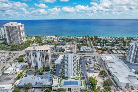 Condo in Fort Lauderdale, Florida, 2 bedrooms  № 2366218