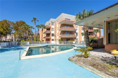 Купить кондоминиум в Хайалиа, Флорида 1 спальня, 61.32м2, № 2036161 - фото 7