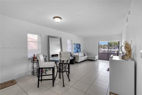 Купить кондоминиум в Хайалиа, Флорида 1 спальня, 61.32м2, № 2036161 - фото 9