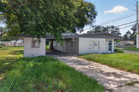 House in Sanford, Florida 3 bedrooms, 163.32 sq.m. № 2277864