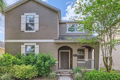 House in Winter Garden, Florida 6 bedrooms, 252.14 sq.m. № 1612604 - photo 1