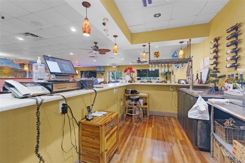 Commercial property in Paisley, Florida 314.75 sq.m. № 1842058 - photo 15