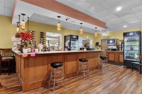 Commercial property in Paisley, Florida 314.75 sq.m. № 1842058 - photo 11