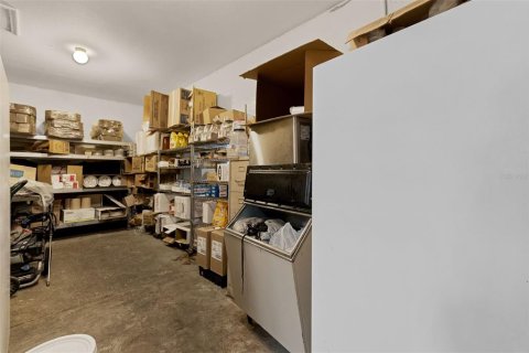 Commercial property in Paisley, Florida 314.75 sq.m. № 1842058 - photo 27