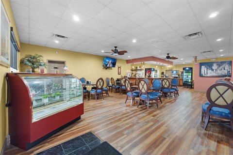 Commercial property in Paisley, Florida 314.75 sq.m. № 1842058 - photo 17