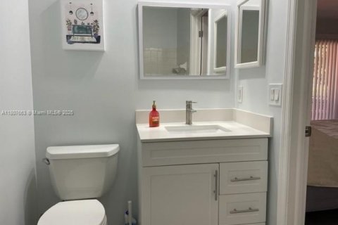 Casa en alquiler en Fort Myers, Florida, 2 dormitorios № 1958251 - foto 10