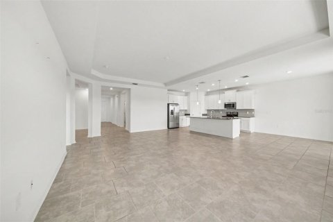 Villa ou maison à vendre à Mount Dora, Floride: 3 chambres, 225.85 m2 № 2224725 - photo 5