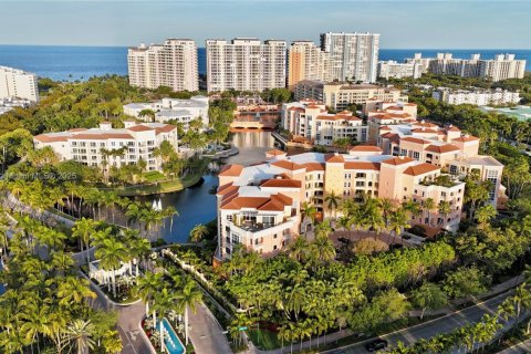 Снять в аренду кондоминиум в Ки-Бискейн, Флорида 3 спальни, 206.24м2, № 2034643 - фото 19