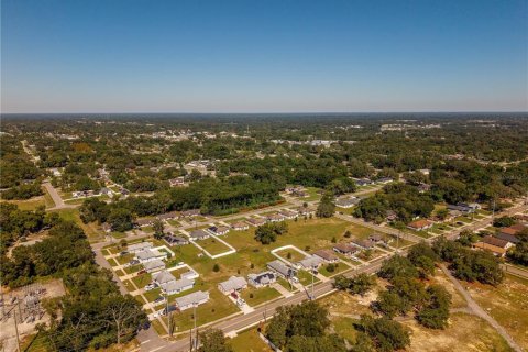 Villa ou maison à vendre à Apopka, Floride: 4 chambres, 117.06 m2 № 2416299 - photo 21