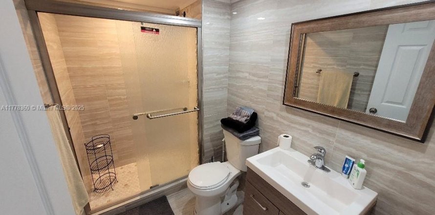 Condo à Aventura, Floride, 2 chambres № 1868400
