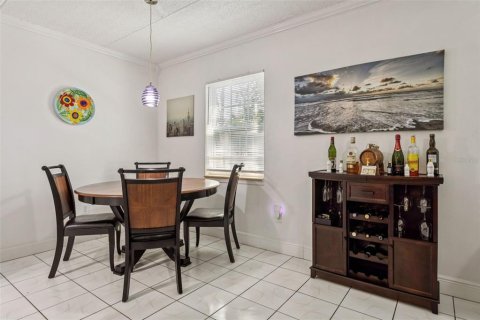 Copropriété à vendre à Tampa, Floride: 2 chambres, 97.55 m2 № 1910379 - photo 9