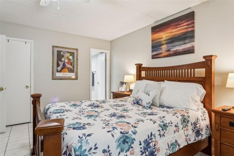 Copropriété à vendre à Tampa, Floride: 2 chambres, 97.55 m2 № 1910379 - photo 19