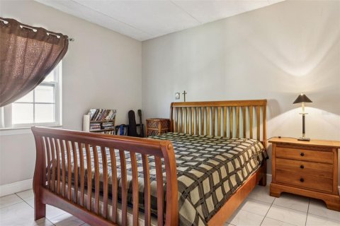 Copropriété à vendre à Tampa, Floride: 2 chambres, 97.55 m2 № 1910379 - photo 15